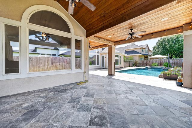 18802 Oriole Point Court, Cypress, TX 77429