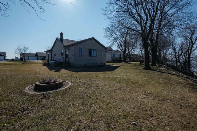 937 PARAMOUNT DRIVE, Chilton, WI 53014