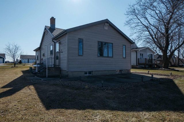 937 PARAMOUNT DRIVE, Chilton, WI 53014