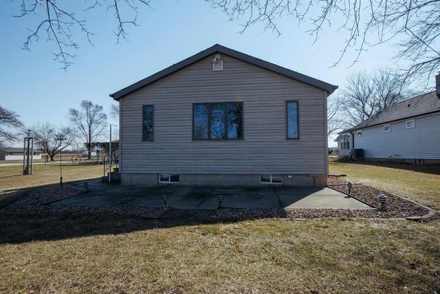 937 PARAMOUNT DRIVE, Chilton, WI 53014