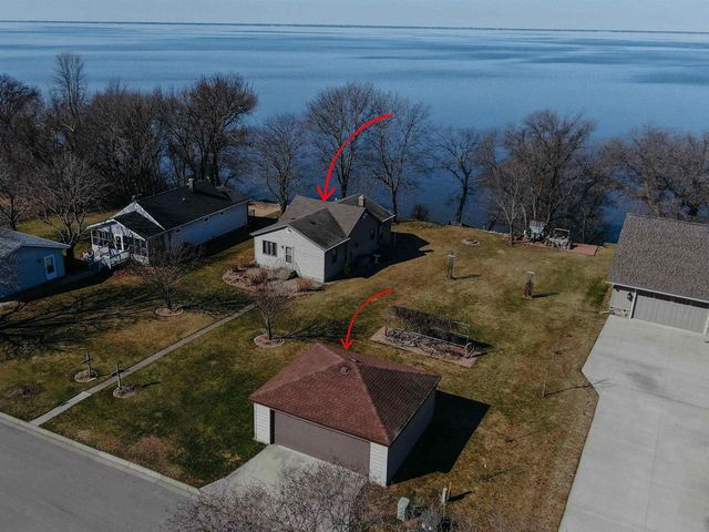 937 PARAMOUNT DRIVE, Chilton, WI 53014