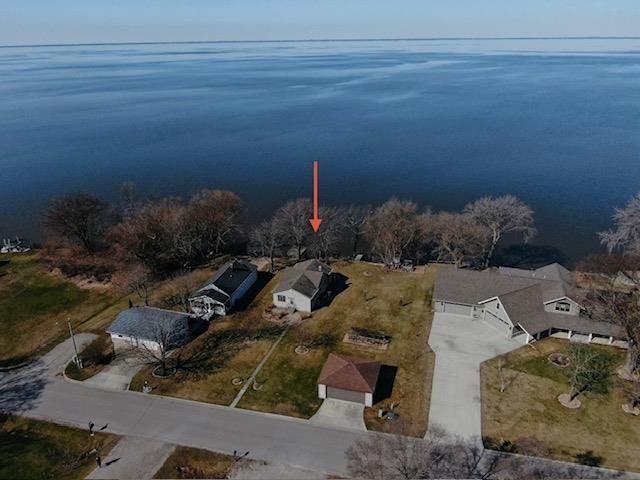 937 PARAMOUNT DRIVE, Chilton, WI 53014