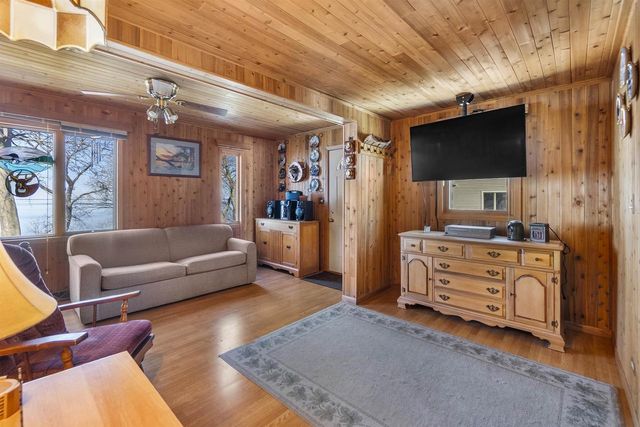 937 PARAMOUNT DRIVE, Chilton, WI 53014