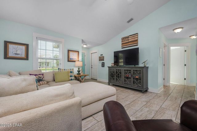 22520 Hilltop Avenue, Panama City Beach, FL 32413