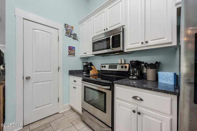 22520 Hilltop Avenue, Panama City Beach, FL 32413
