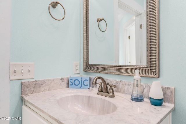 22520 Hilltop Avenue, Panama City Beach, FL 32413