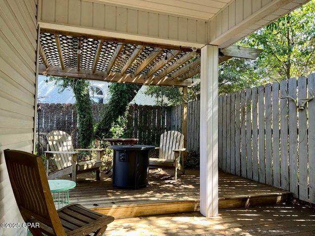 22520 Hilltop Avenue, Panama City Beach, FL 32413