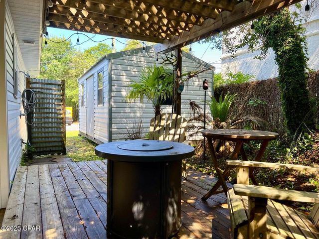22520 Hilltop Avenue, Panama City Beach, FL 32413