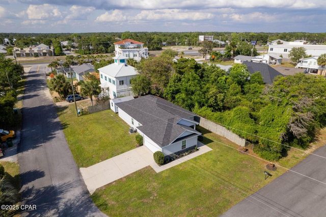 22520 Hilltop Avenue, Panama City Beach, FL 32413