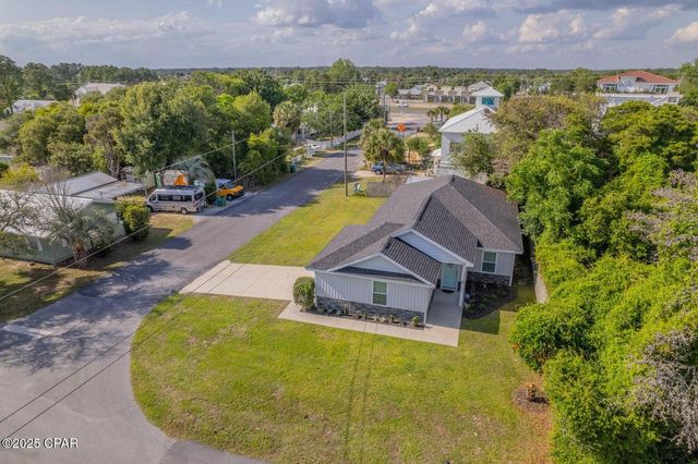 22520 Hilltop Avenue, Panama City Beach, FL 32413