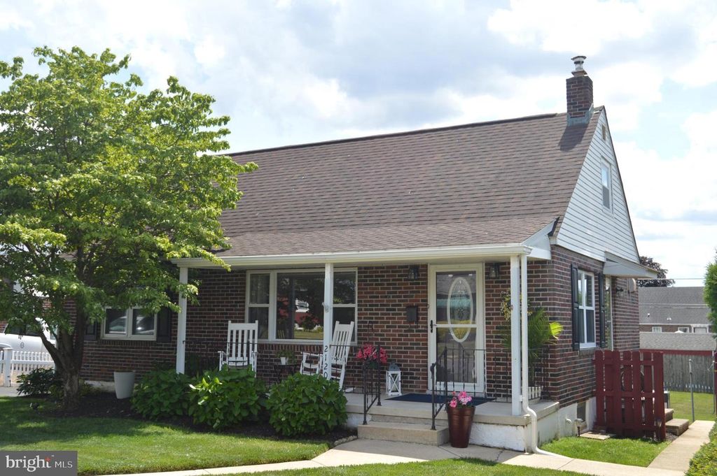 2120 PETERS RD, Reading, PA 19601
