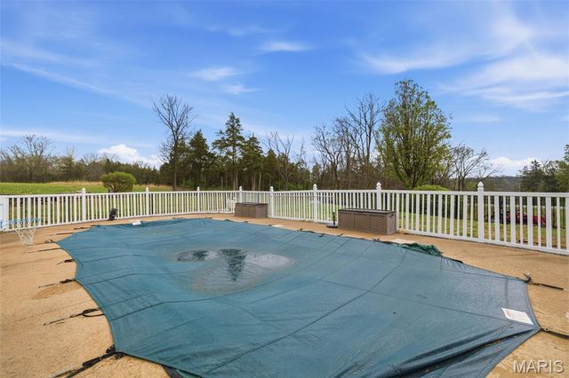 3045 Cedar Falls Road, Bonne Terre, MO 63628