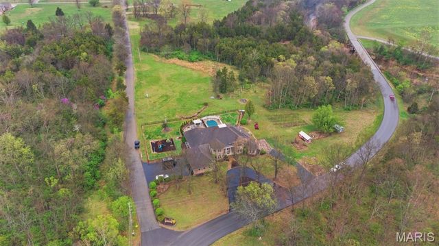 3045 Cedar Falls Road, Bonne Terre, MO 63628