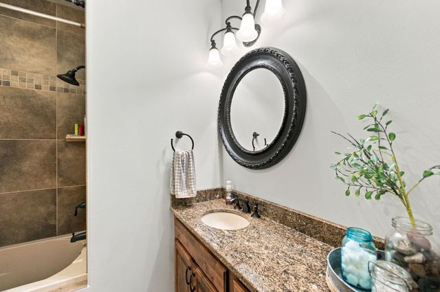 4558 William Drive, Waterloo, IA 50701