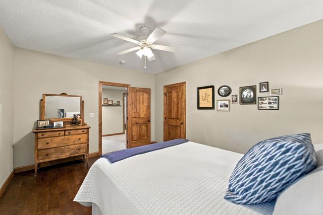 4558 William Drive, Waterloo, IA 50701
