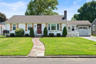 23 Revere Street, Pawtucket, RI 02861