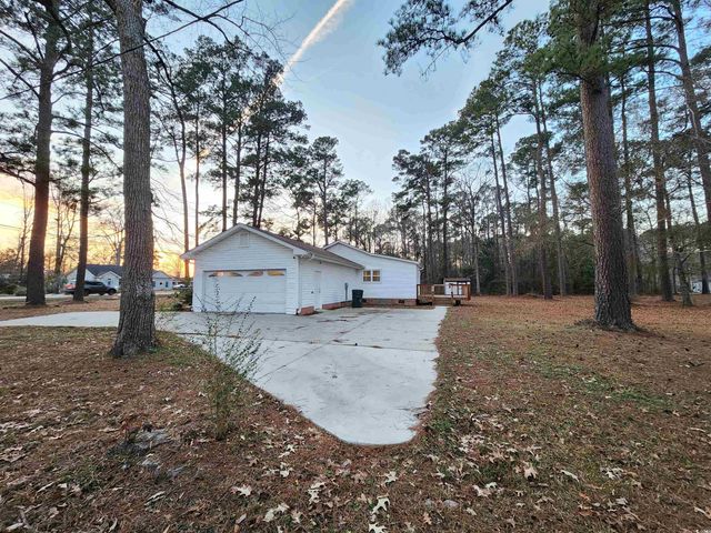 2108 Cultra Rd., Conway, SC 29526
