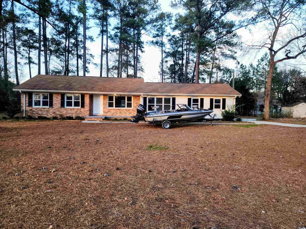 2108 Cultra Rd., Conway, SC 29526