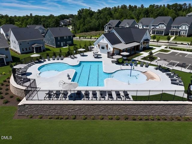606 Macmillan Way, Knightdale, NC 27545