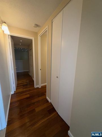 7004 Boulevard East 7C, Guttenberg, NJ 07093