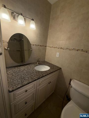 7004 Boulevard East 7C, Guttenberg, NJ 07093