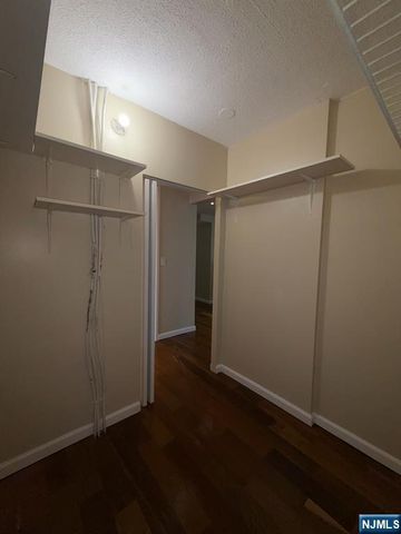 7004 Boulevard East 7C, Guttenberg, NJ 07093