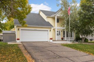 16407 Hutchinson Drive, Lakeville, MN 55044