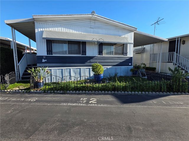 20806 Gridley Road 52, Lakewood, CA 90715