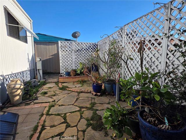 20806 Gridley Road 52, Lakewood, CA 90715