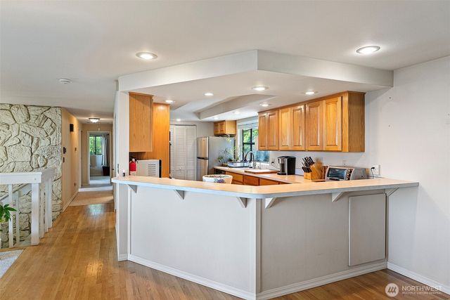6802 Rainier Avenue, Gig Harbor, WA 98335