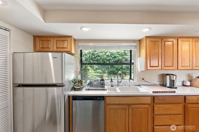 6802 Rainier Avenue, Gig Harbor, WA 98335