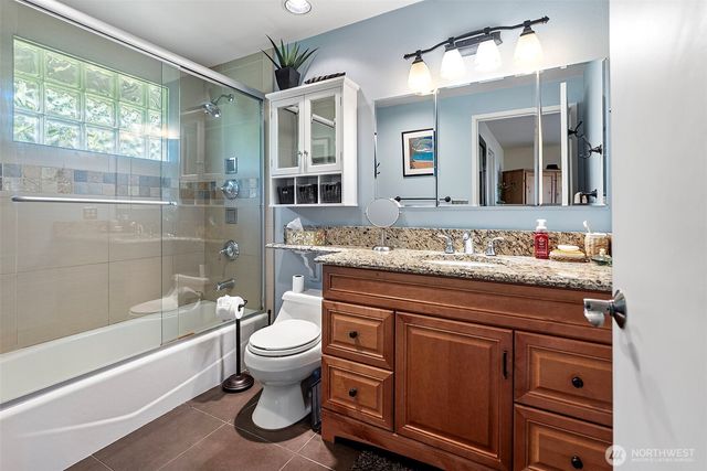 6802 Rainier Avenue, Gig Harbor, WA 98335