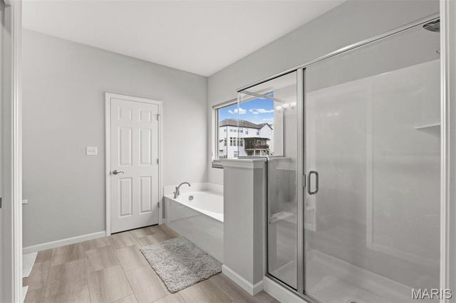 731 Bretton Trails Drive, Lake St Louis, MO 63367