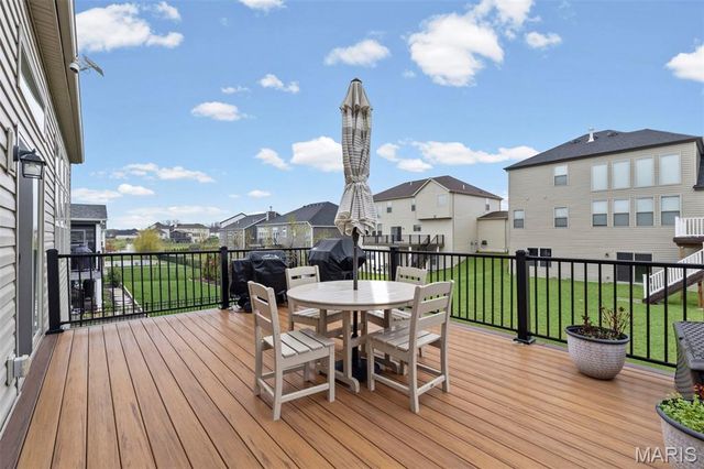 731 Bretton Trails Drive, Lake St Louis, MO 63367