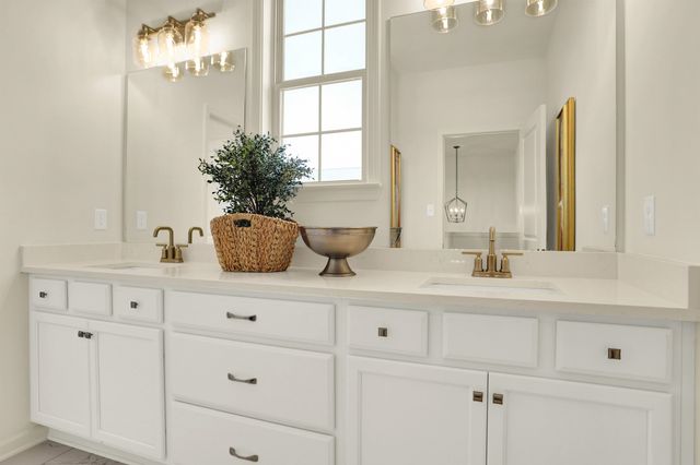 877 UFTON ALY, Collierville, TN 38017
