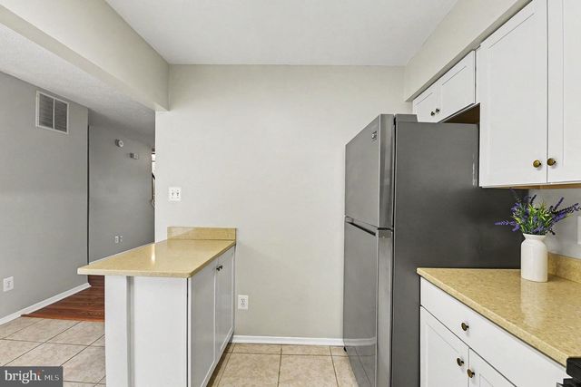 11 PIKE HALL PL, Nottingham, MD 21236