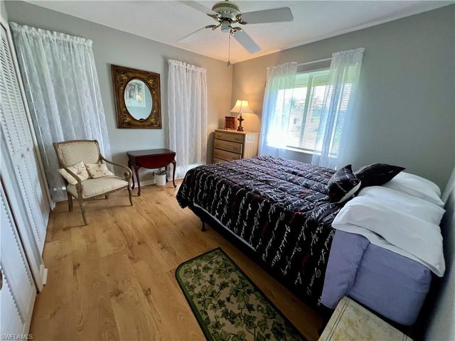10 Regency CT, Lehigh Acres, FL 33936