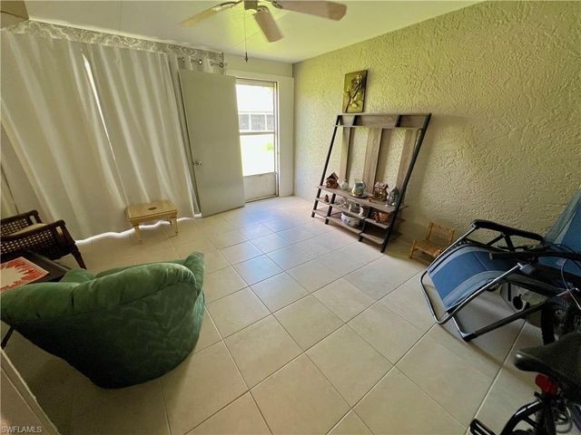 10 Regency CT, Lehigh Acres, FL 33936