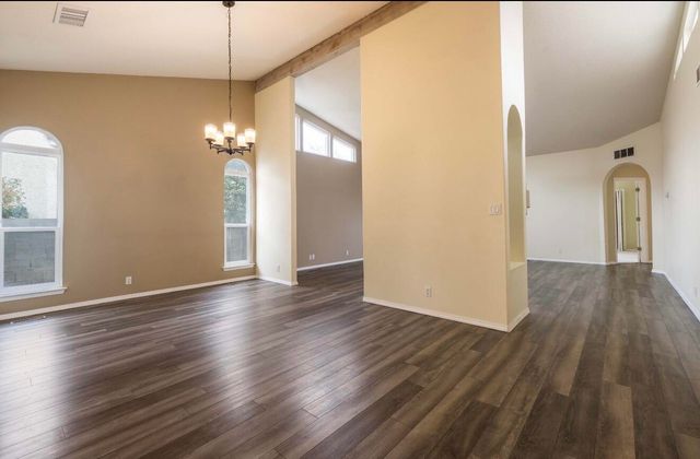 10800 Malaguena Lane NE, Albuquerque, NM 87111