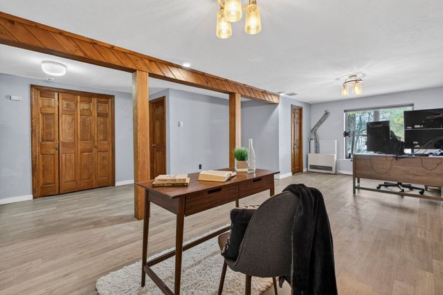 10 Owls Court, Merrimack, NH 03054