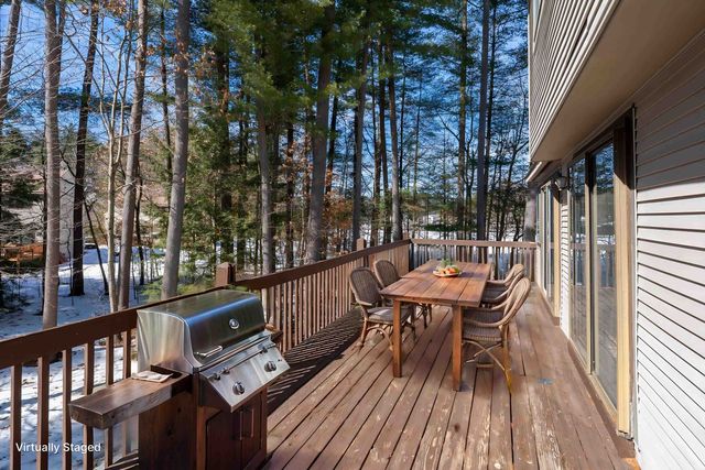 10 Owls Court, Merrimack, NH 03054