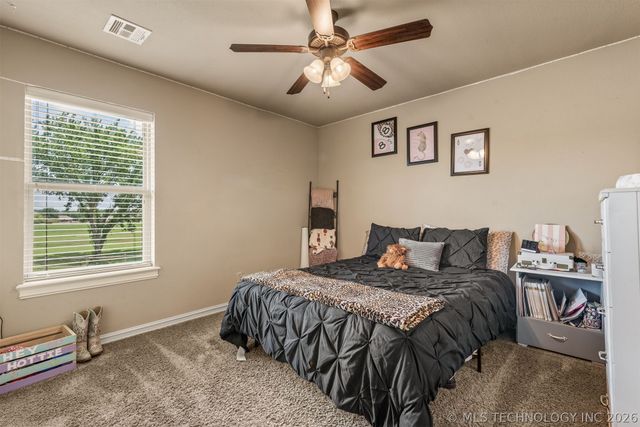 11351 S 281st East Place, Coweta, OK 74429