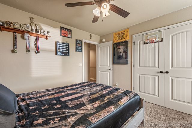 11351 S 281st East Place, Coweta, OK 74429