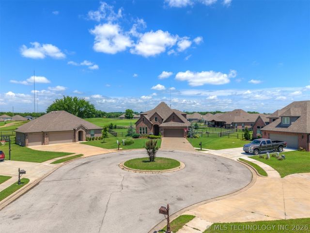 11351 S 281st East Place, Coweta, OK 74429
