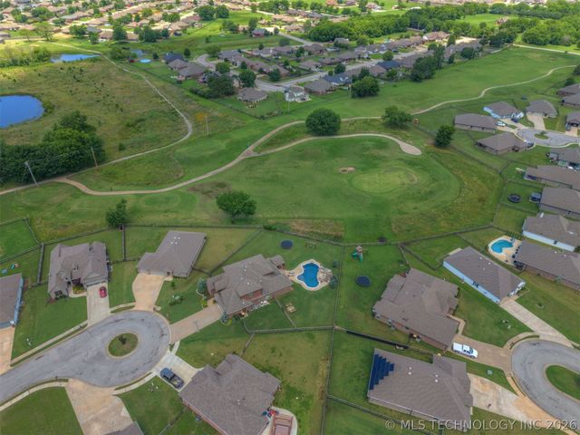 11351 S 281st East Place, Coweta, OK 74429
