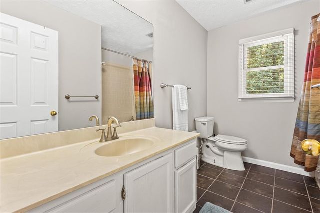 3408 Lakeview Landing, Lithonia, GA 30038