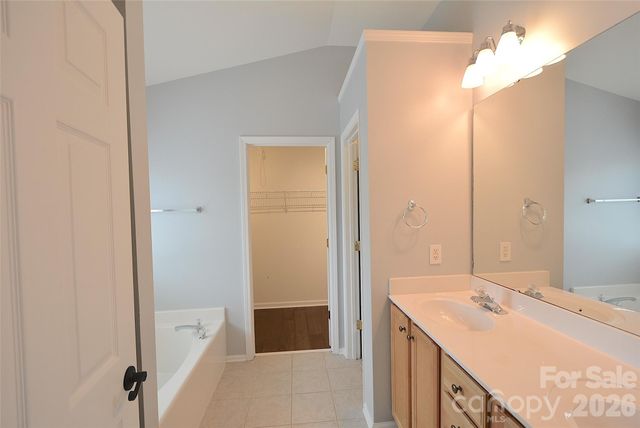 9815 Steed Court, Charlotte, NC 28269