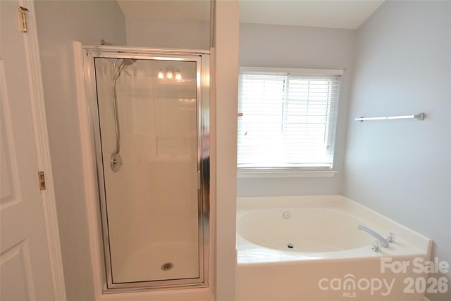9815 Steed Court, Charlotte, NC 28269