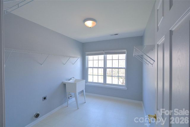 9815 Steed Court, Charlotte, NC 28269