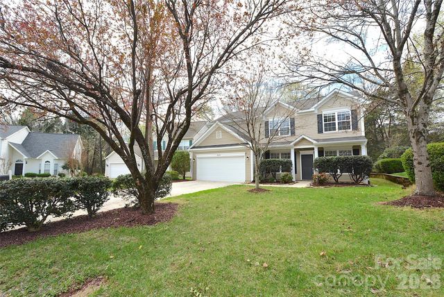 9815 Steed Court, Charlotte, NC 28269
